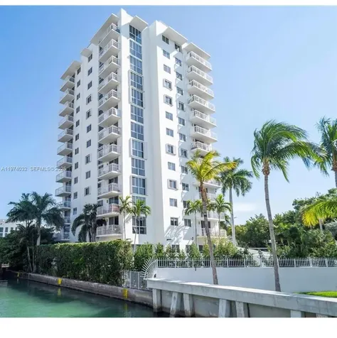 1688 West Avenue Miami Beach FL 33139