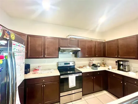 9271 W 33rd Lane Hialeah FL 33018