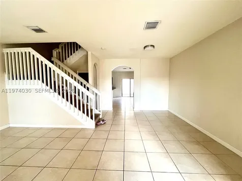 9271 W 33rd Lane Hialeah FL 33018