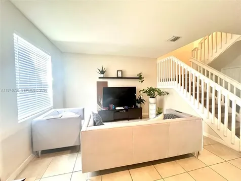 9271 W 33rd Lane Hialeah FL 33018