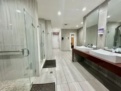 3180 S Ocean Drive Hallandale Beach FL 33009