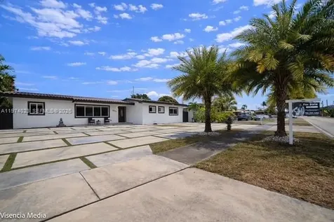 6271 NW 110th Street Hialeah FL 33012