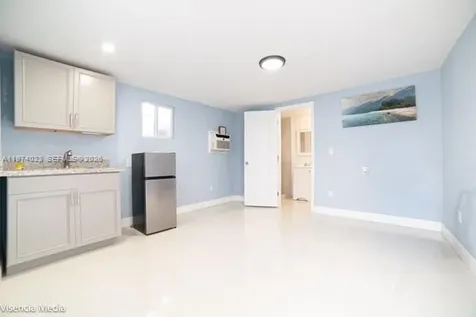 6271 NW 110th Street Hialeah FL 33012