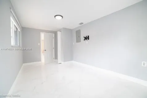 6271 NW 110th Street Hialeah FL 33012