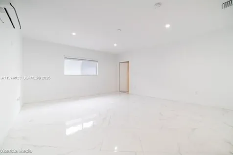 6271 NW 110th Street Hialeah FL 33012