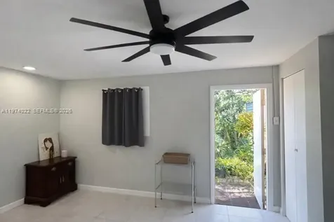 31 SE 7th Street Dania Beach FL 33004