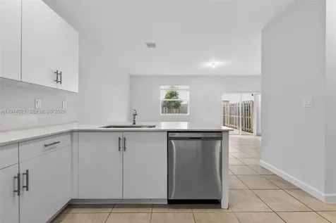 2619 SE 11th Street Homestead FL 33035