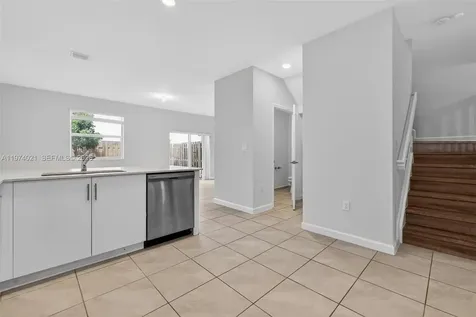 2619 SE 11th Street Homestead FL 33035