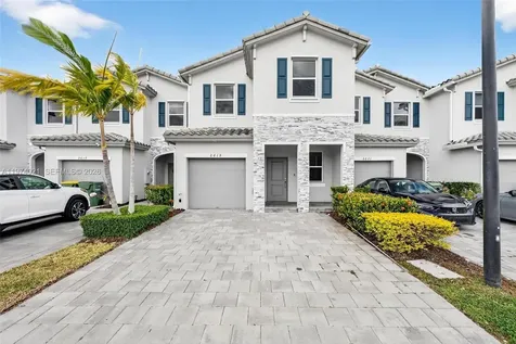 2619 SE 11th Street Homestead FL 33035