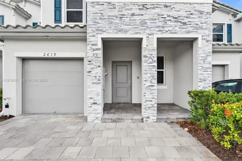 2619 SE 11th Street Homestead FL 33035