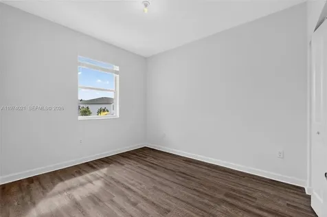 2619 SE 11th Street Homestead FL 33035