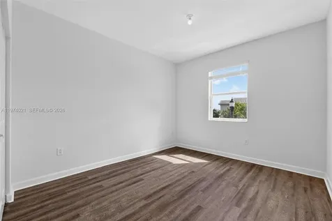 2619 SE 11th Street Homestead FL 33035