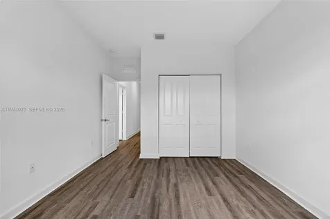2619 SE 11th Street Homestead FL 33035