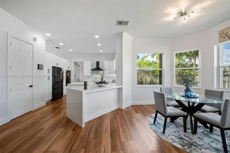 1537 Victoria Isle Way Weston FL 33327
