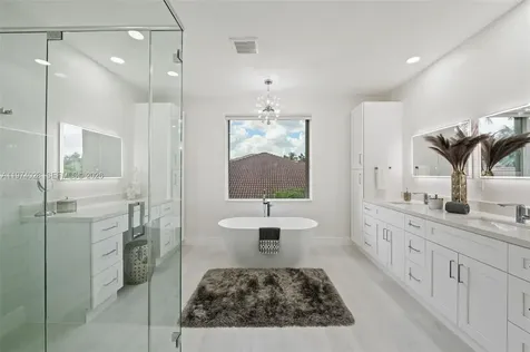 1537 Victoria Isle Way Weston FL 33327