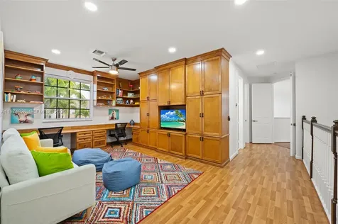 1537 Victoria Isle Way Weston FL 33327
