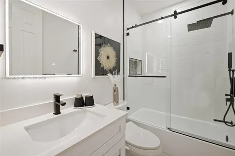 1537 Victoria Isle Way Weston FL 33327