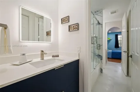 1537 Victoria Isle Way Weston FL 33327