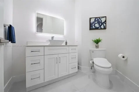 1537 Victoria Isle Way Weston FL 33327