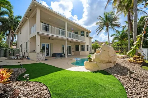 1537 Victoria Isle Way Weston FL 33327