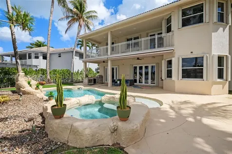 1537 Victoria Isle Way Weston FL 33327