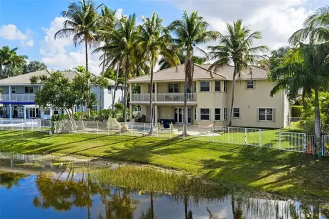 1537 Victoria Isle Way Weston FL 33327