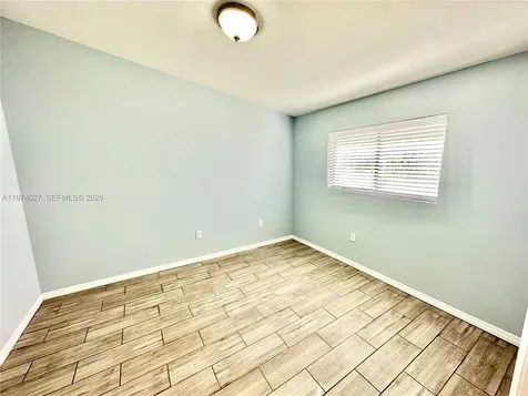 251 W Palm Circle W Pembroke Pines FL 33025