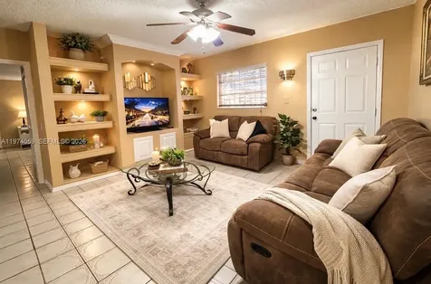2760 NW 4th Terrace Miami FL 33125