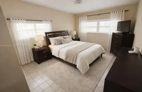 2760 NW 4th Terrace Miami FL 33125