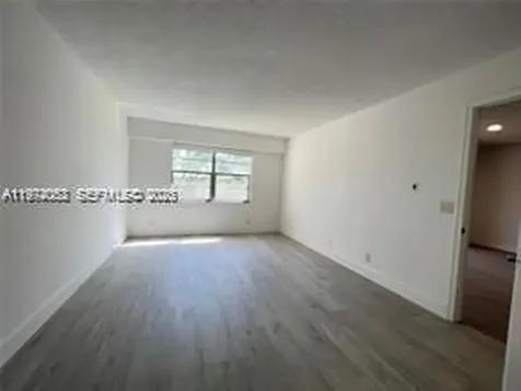 1001 SW 128 Terrace Pembroke Pines FL 33027