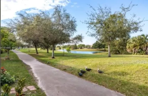 7125 NW 173rd Drive Hialeah FL 33015