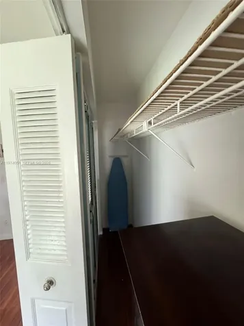 221 Kent M West Palm Beach FL 33417