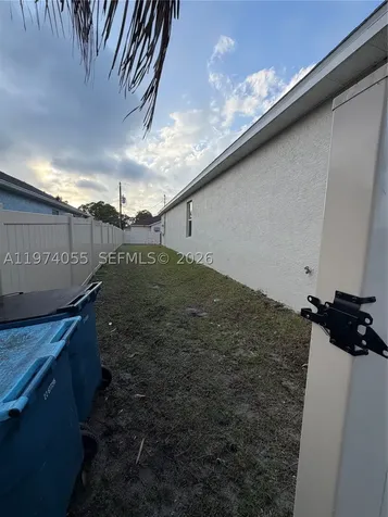 383 Hanford Road SW Palm Bay FL 32809