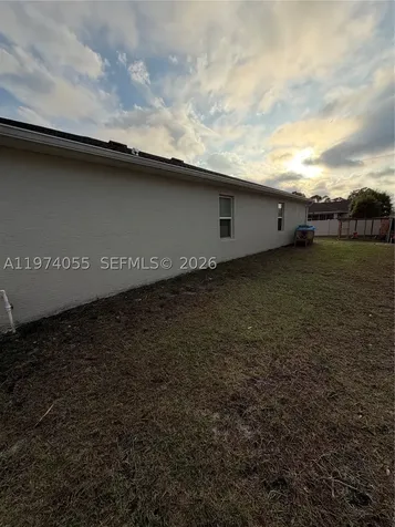 383 Hanford Road SW Palm Bay FL 32809
