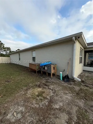 383 Hanford Road SW Palm Bay FL 32809