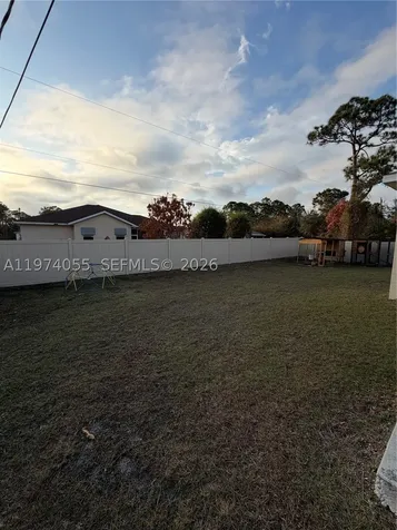 383 Hanford Road SW Palm Bay FL 32809