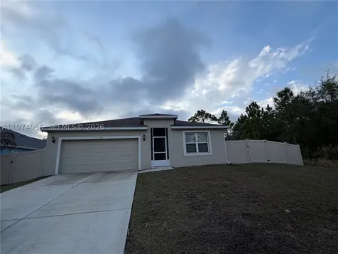 383 Hanford Road SW Palm Bay FL 32809