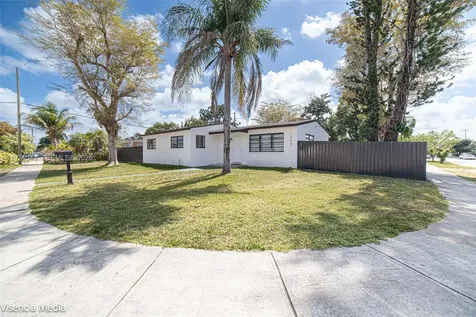 1090 NW 197th Terrace Miami Gardens FL 33169