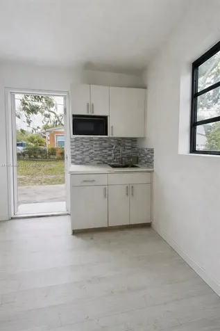 1090 NW 197th Terrace Miami Gardens FL 33169
