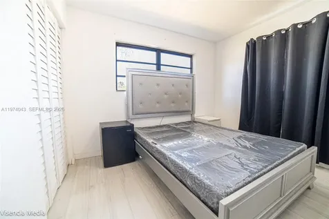 1090 NW 197th Terrace Miami Gardens FL 33169