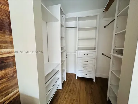 17021 N Bay Road Sunny Isles Beach FL 33160