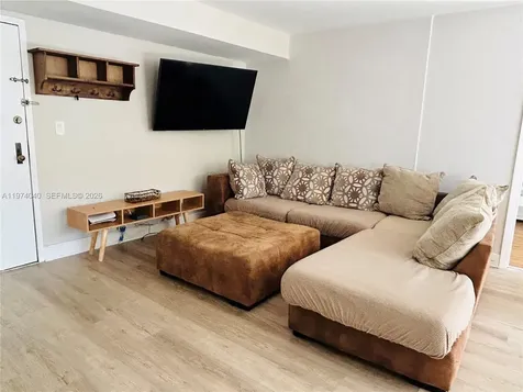 17021 N Bay Road Sunny Isles Beach FL 33160