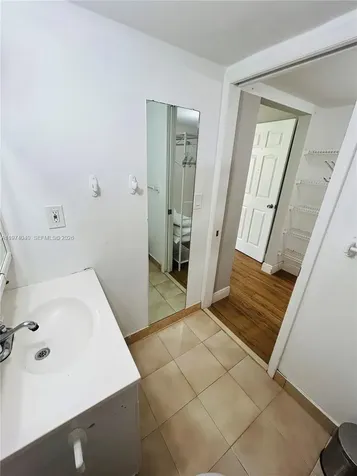 17021 N Bay Road Sunny Isles Beach FL 33160