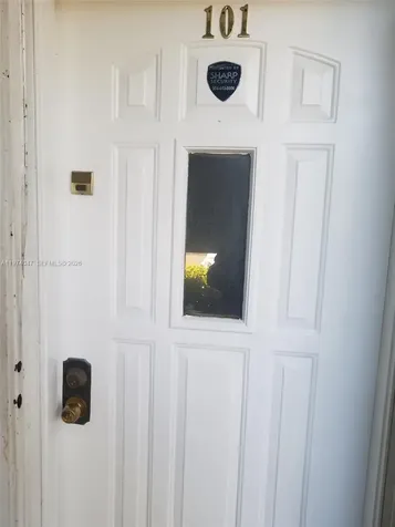 426 NE 210th Cir Terrace Miami FL 33179