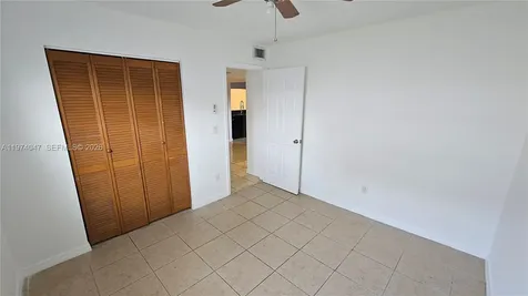 426 NE 210th Cir Terrace Miami FL 33179