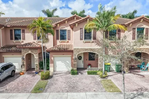 178 SE 33rd Terrace Homestead FL 33033