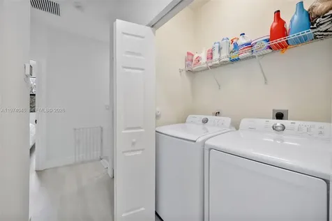 178 SE 33rd Terrace Homestead FL 33033