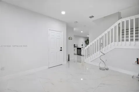 178 SE 33rd Terrace Homestead FL 33033