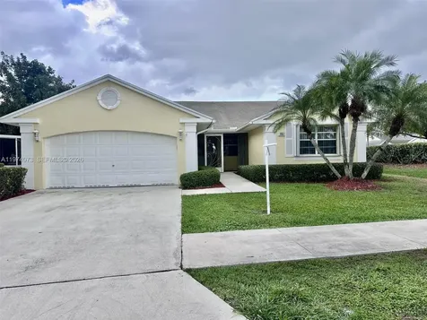 705 SE 25th Lane Homestead FL 33033