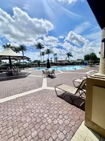 705 SE 25th Lane Homestead FL 33033